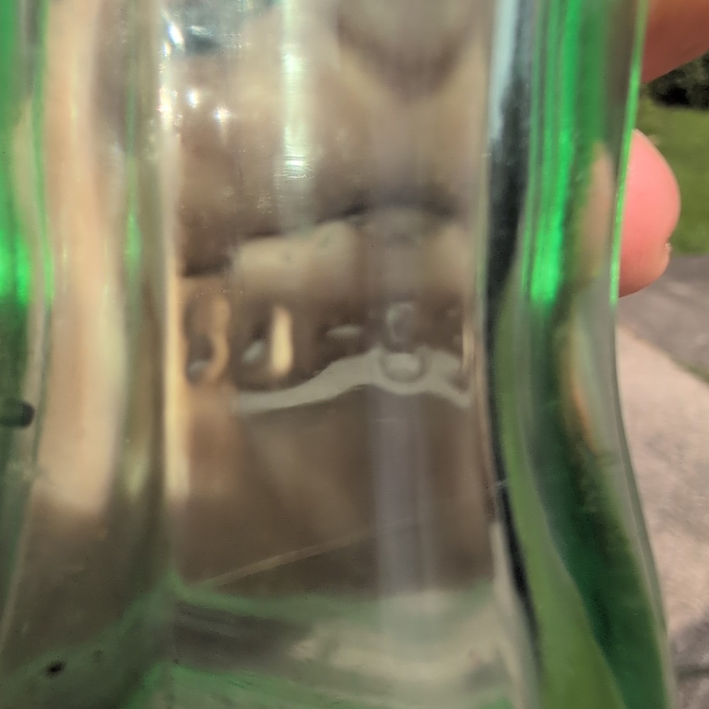 Vintage Coca-Cola Birmingham Alabama Hobbleskirt 6.5 oz Green Glass Coke Bottle - Picture 3 of 3
